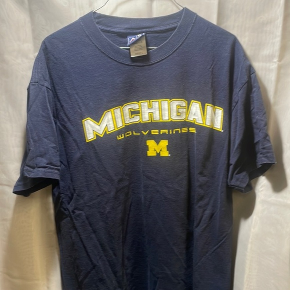vintage y2k michigan wolverines shirt